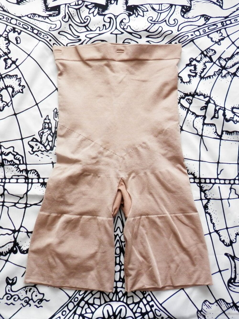 Spanx Higher Power Shapewear Shorts, Size L